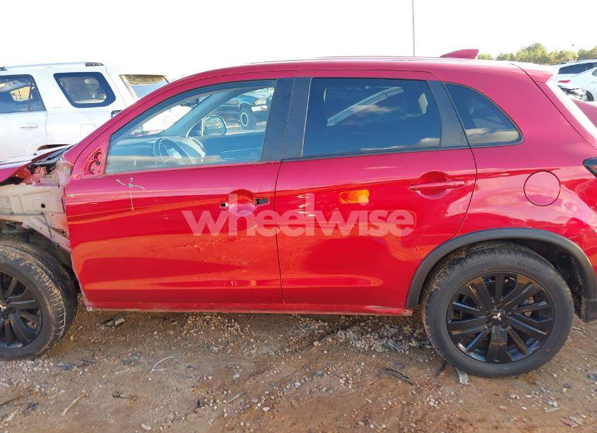 Photo 14 of 2022 Mitsubishi Outlander SPORT 2.0 BE 2WD/2.0 ES 2WD/2.0 LE 2WD/2.0 S 2WD (VIN JA4APUAU9NU009055)