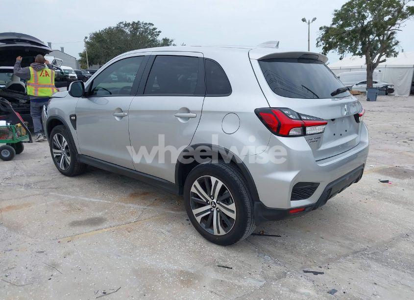 Photo 3 of 2022 Mitsubishi Outlander SPORT 2.0 BE 2WD/2.0 ES 2WD/2.0 LE 2WD/2.0 S 2WD (VIN JA4APUAU9NU021951)