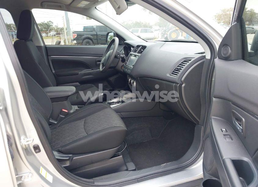 Photo 5 of 2022 Mitsubishi Outlander SPORT 2.0 BE 2WD/2.0 ES 2WD/2.0 LE 2WD/2.0 S 2WD (VIN JA4APUAU9NU021951)