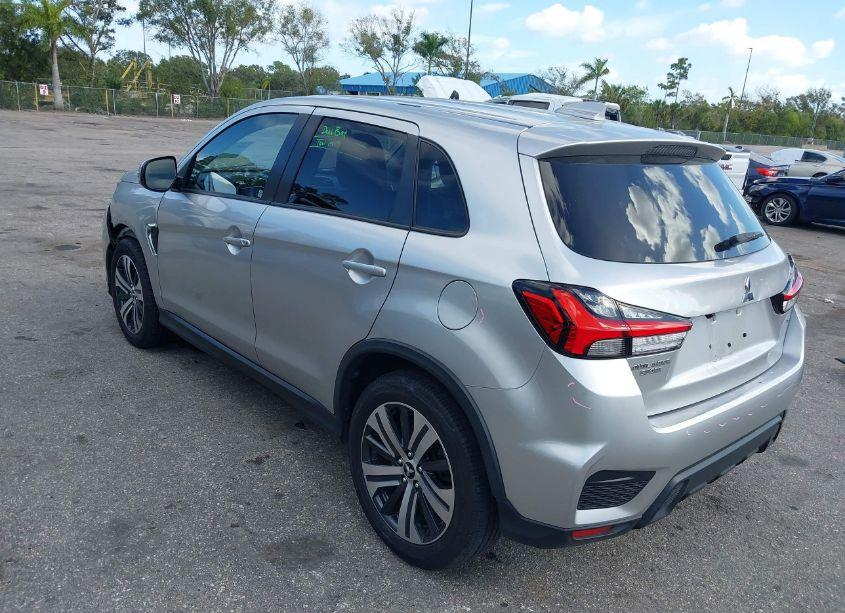 Photo 3 of 2021 Mitsubishi Outlander SPORT 2.0 SE 2WD (VIN JA4APVAU0MU017954)