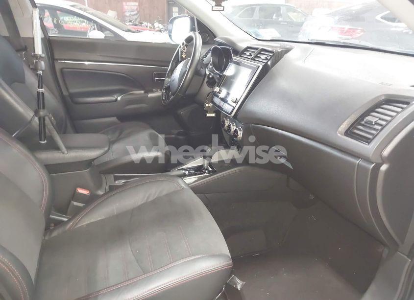 Photo 5 of 2022 Mitsubishi Outlander SPORT 2.0 SE 2WD (VIN JA4APVAU1NU016619)