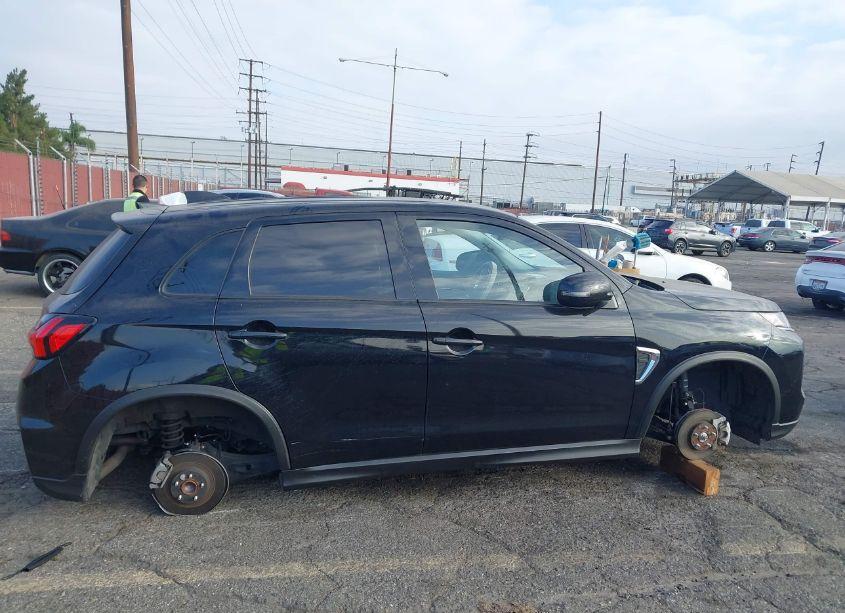 Photo 6 of 2022 Mitsubishi Outlander SPORT (VIN JA4APVAU3NU002205)