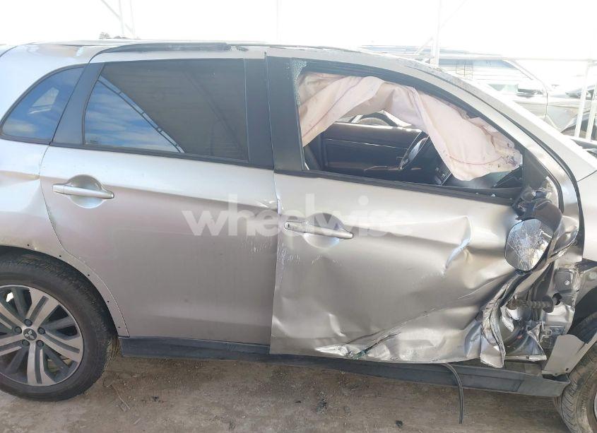 Photo 12 of 2022 Mitsubishi Outlander SPORT 2.0 SE 2WD/2.0 SE SPECIAL EDITION 2WD (VIN JA4APVAU8NU008498)