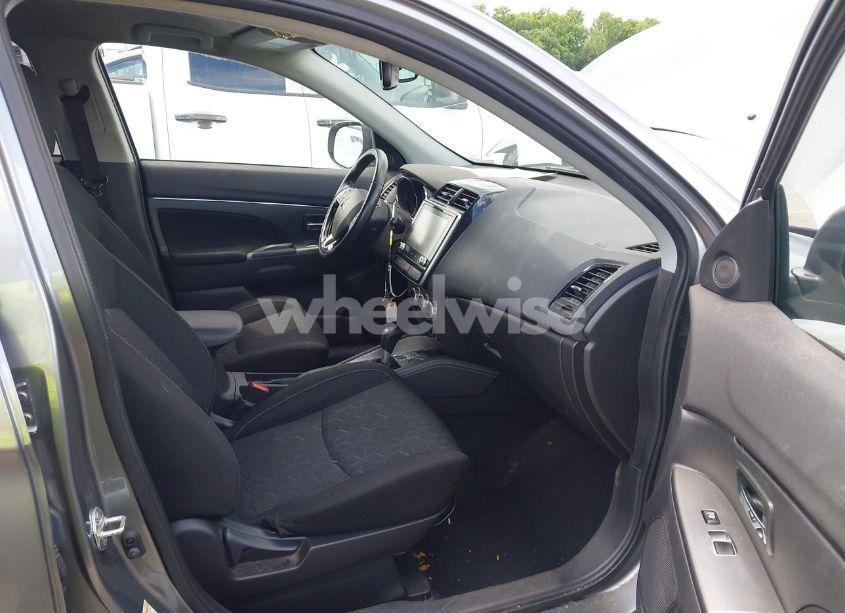 Photo 5 of 2021 Mitsubishi Outlander SPORT 2.0 SE 2WD (VIN JA4APVAUXMU018576)