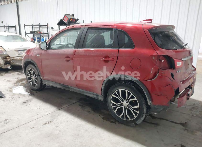 Photo 3 of 2019 Mitsubishi Outlander SPORT 2.0 ES (VIN JA4AR3AU0KU028836)