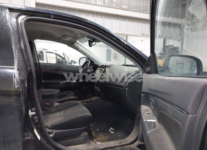 Photo 5 of 2020 Mitsubishi Outlander SPORT 2.0 BE AWC (VIN JA4AR3AU0LU021290)