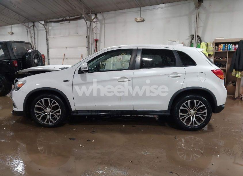 Photo 14 of 2017 Mitsubishi Outlander SPORT 2.0 ES (VIN JA4AR3AU1HZ006680)