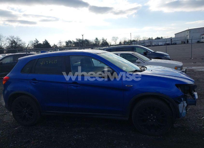 Photo 14 of 2017 Mitsubishi Outlander SPORT 2.0 ES/2.0 LE (VIN JA4AR3AU1HZ054034)