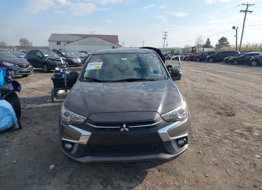 Photo 12 of 2018 Mitsubishi Outlander SPORT 2.0 LE (VIN JA4AR3AU1JU009680)