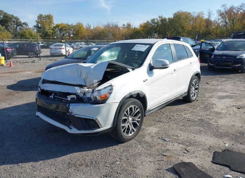 Photo 2 of 2018 Mitsubishi Outlander SPORT 2.0 ES (VIN JA4AR3AU1JZ018060)