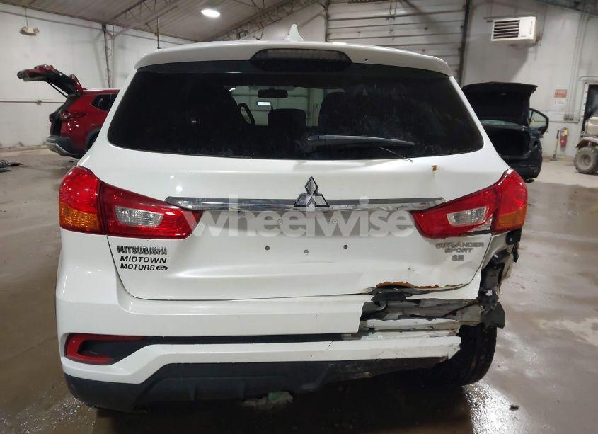 Photo 16 of 2019 Mitsubishi Outlander SPORT 2.0 ES/2.0 LE/2.0 SE/2.0 SP (VIN JA4AR3AU1KU002794)