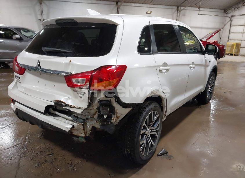 Photo 4 of 2019 Mitsubishi Outlander SPORT 2.0 ES/2.0 LE/2.0 SE/2.0 SP (VIN JA4AR3AU1KU002794)