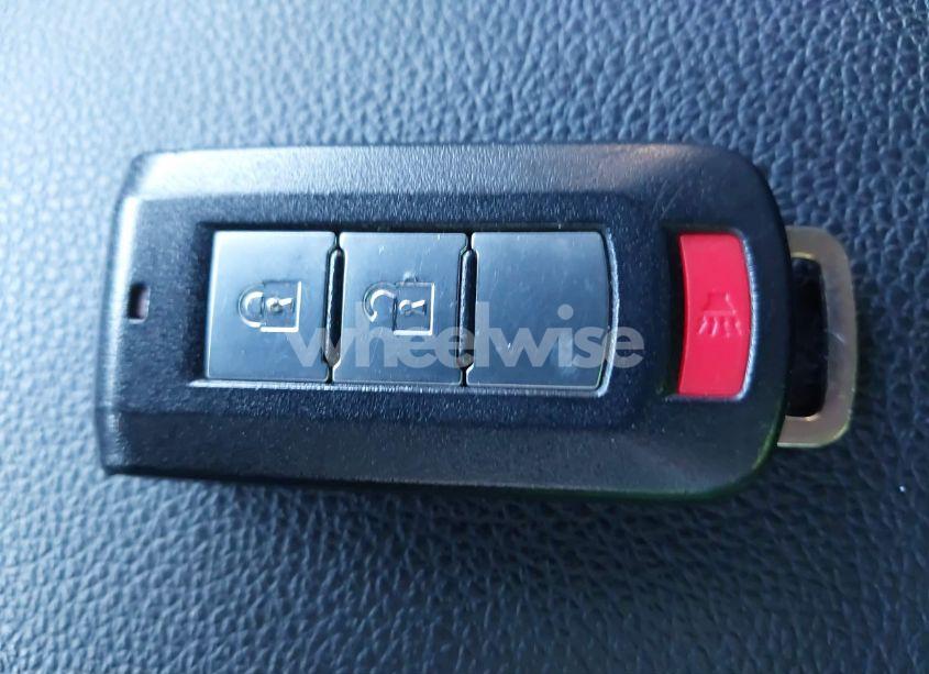 Photo 11 of 2019 Mitsubishi Outlander SPORT 2.0 SE (VIN JA4AR3AU1KU012693)