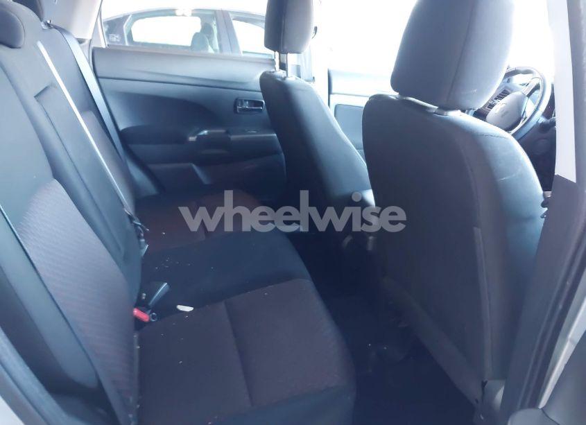 Photo 8 of 2019 Mitsubishi Outlander SPORT 2.0 SE (VIN JA4AR3AU1KU012693)