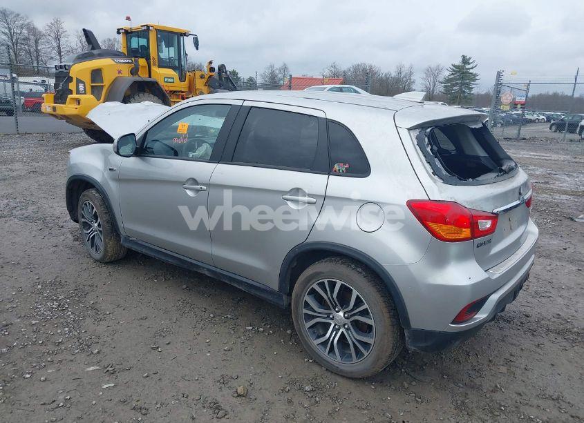 Photo 3 of 2019 Mitsubishi Outlander SPORT 2.0 ES (VIN JA4AR3AU1KU026304)