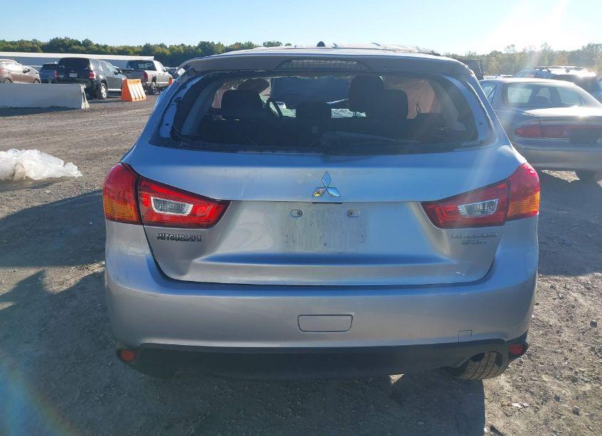 Photo 15 of 2016 Mitsubishi Outlander SPORT 2.0 ES (VIN JA4AR3AU2GZ053327)