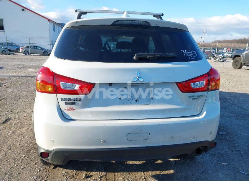 Photo 16 of 2017 Mitsubishi Outlander SPORT 2.0 LE (VIN JA4AR3AU2HZ040420)