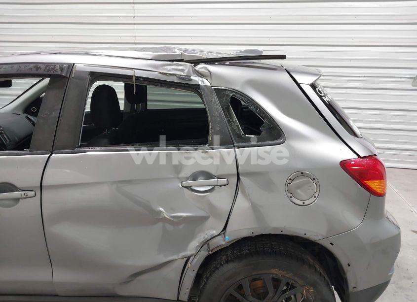 Photo 19 of 2018 Mitsubishi Outlander SPORT 2.0 LE (VIN JA4AR3AU2JU014905)