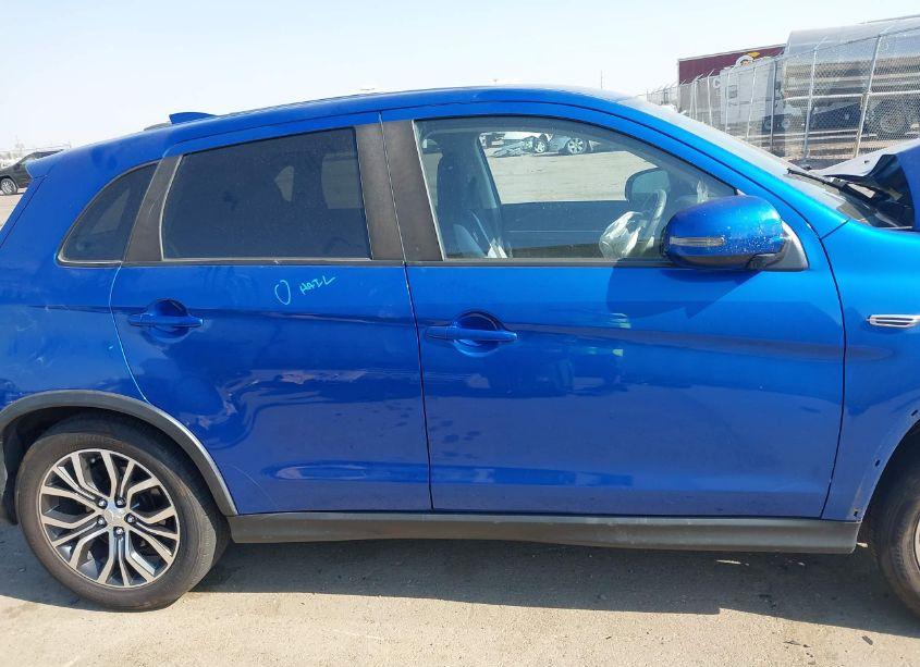 Photo 13 of 2018 Mitsubishi Outlander SPORT 2.0 ES/2.0 LE (VIN JA4AR3AU2JU018307)