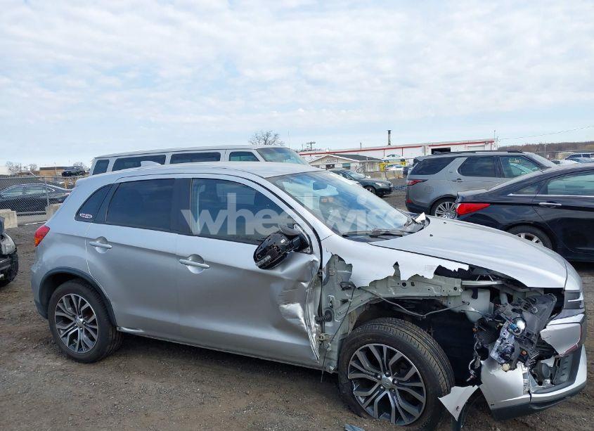 Photo 13 of 2018 Mitsubishi Outlander SPORT 2.0 ES (VIN JA4AR3AU2JZ017872)