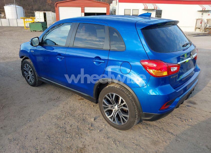 Photo 3 of 2019 Mitsubishi Outlander SPORT 2.0 SE (VIN JA4AR3AU2KU023525)