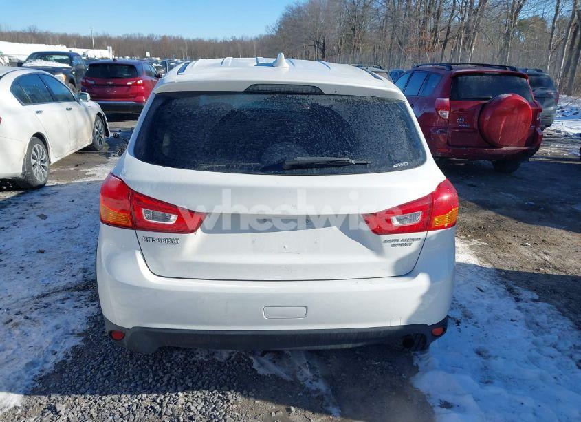 Photo 16 of 2017 Mitsubishi Outlander SPORT 2.0 ES (VIN JA4AR3AU3HZ024601)