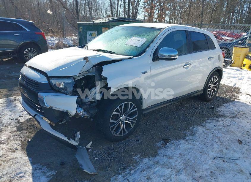 Photo 2 of 2017 Mitsubishi Outlander SPORT 2.0 ES (VIN JA4AR3AU3HZ024601)