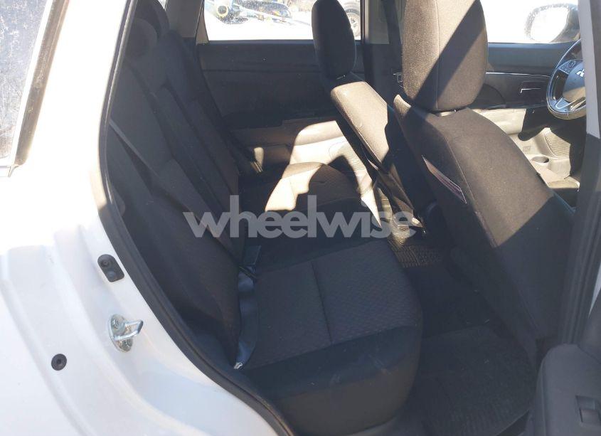 Photo 8 of 2017 Mitsubishi Outlander SPORT 2.0 ES (VIN JA4AR3AU3HZ024601)