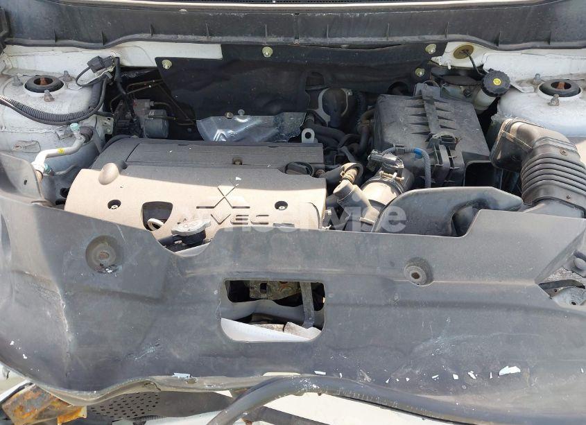 Photo 10 of 2018 Mitsubishi Outlander SPORT 2.0 ES (VIN JA4AR3AU3JU016906)