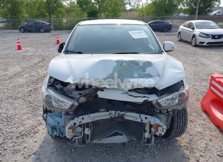 Photo 12 of 2018 Mitsubishi Outlander SPORT 2.0 ES (VIN JA4AR3AU3JU016906)