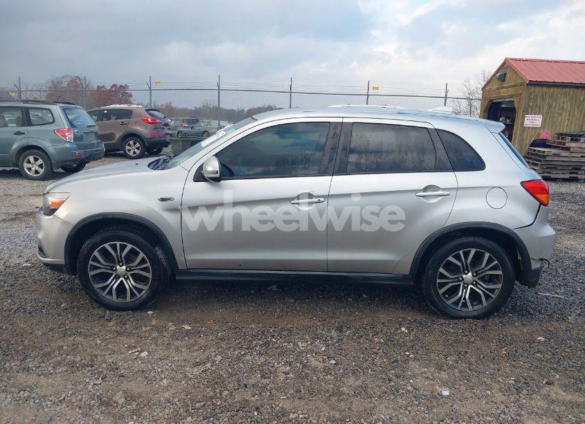 Photo 14 of 2018 Mitsubishi Outlander SPORT 2.0 ES (VIN JA4AR3AU3JZ009201)