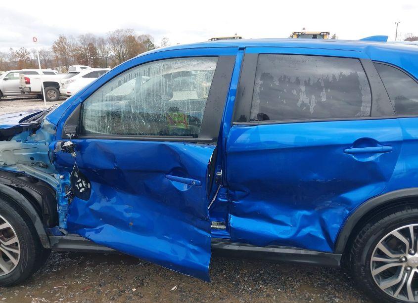 Photo 15 of 2018 Mitsubishi Outlander SPORT 2.0 ES (VIN JA4AR3AU3JZ016262)
