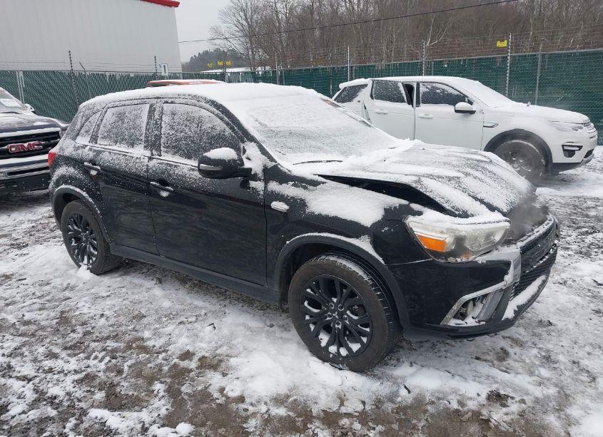 2019 Mitsubishi Outlander SPORT 2.0 LE (VIN JA4AR3AU3KU011884) main photo