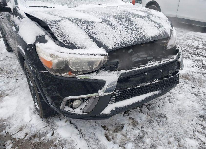 Photo 6 of 2019 Mitsubishi Outlander SPORT 2.0 LE (VIN JA4AR3AU3KU011884)