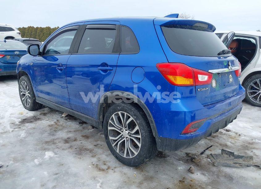 Photo 3 of 2019 Mitsubishi Outlander SPORT 2.0 ES (VIN JA4AR3AU3KU030029)