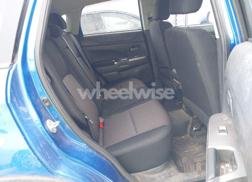 Photo 8 of 2019 Mitsubishi Outlander SPORT 2.0 ES (VIN JA4AR3AU3KU030029)