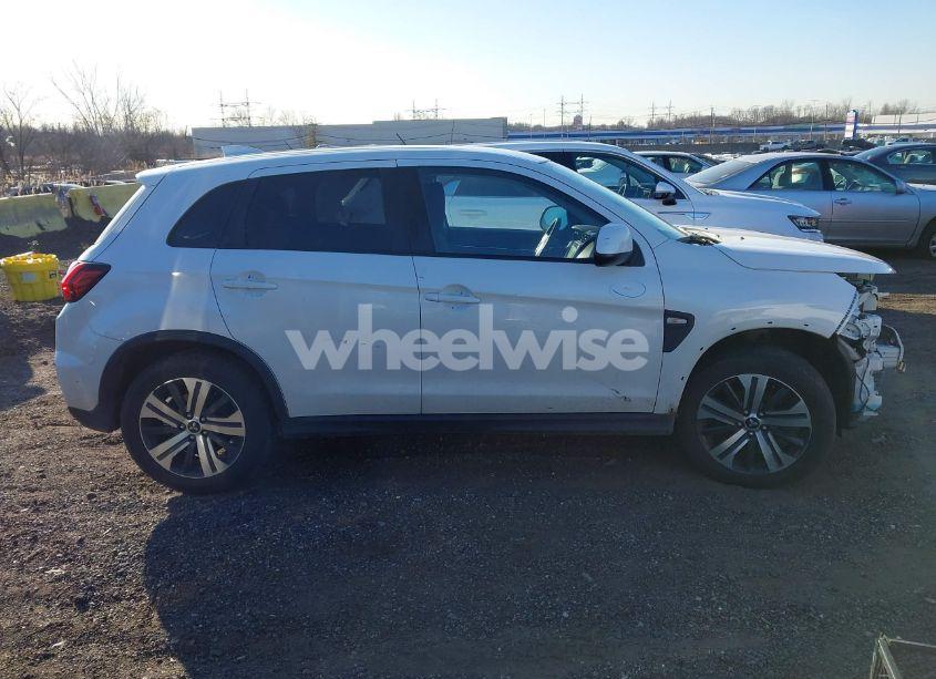 Photo 13 of 2020 Mitsubishi Outlander SPORT 2.0 ES AWC (VIN JA4AR3AU3LU013720)