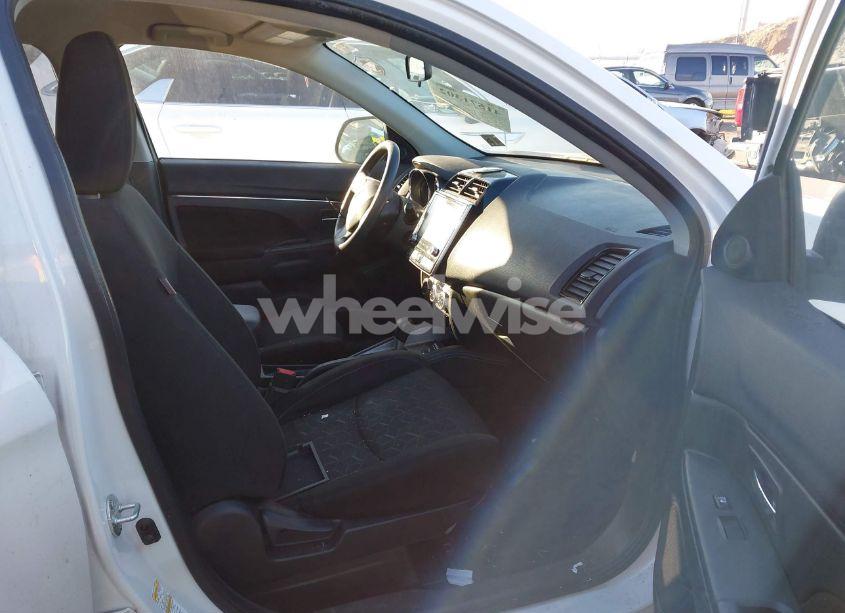 Photo 5 of 2020 Mitsubishi Outlander SPORT 2.0 ES AWC (VIN JA4AR3AU3LU013720)