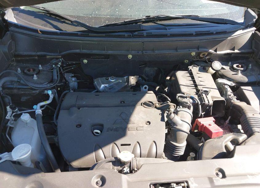 Photo 10 of 2017 Mitsubishi Outlander SPORT 2.0 ES (VIN JA4AR3AU4HZ000971)