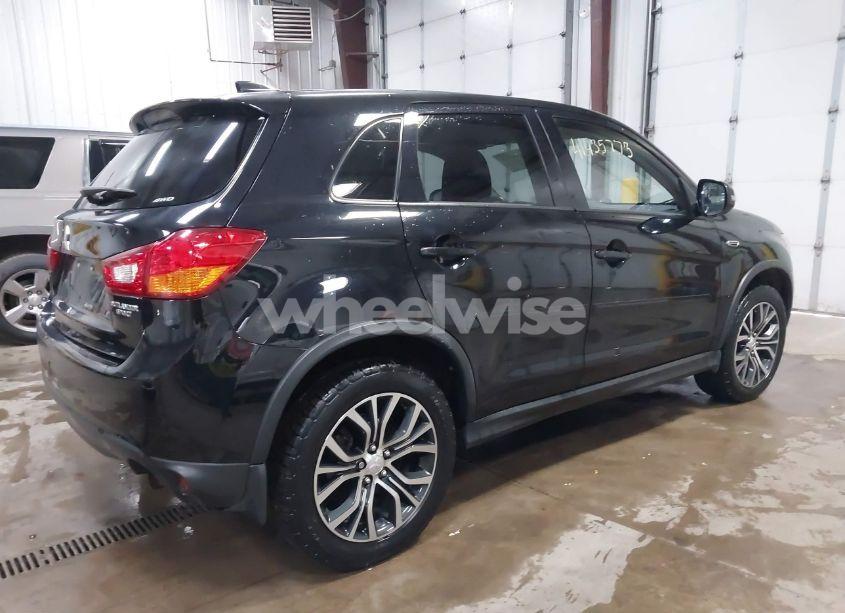 Photo 4 of 2017 Mitsubishi Outlander SPORT 2.0 ES (VIN JA4AR3AU4HZ065657)