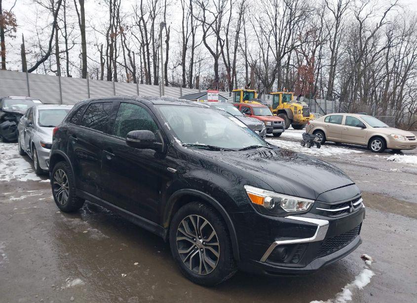 2018 Mitsubishi Outlander SPORT 2.0 ES/2.0 LE (VIN JA4AR3AU4JU022505) main photo