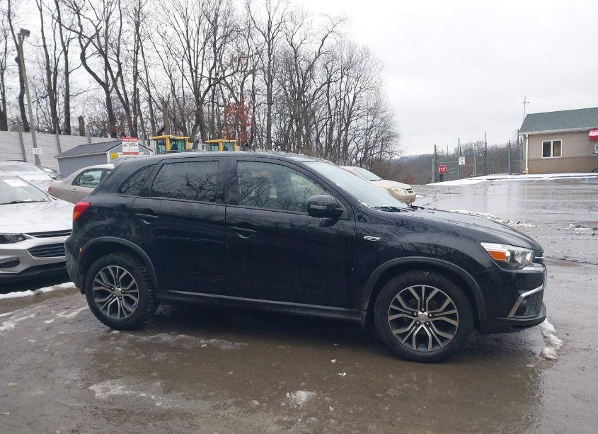 Photo 14 of 2018 Mitsubishi Outlander SPORT 2.0 ES/2.0 LE (VIN JA4AR3AU4JU022505)
