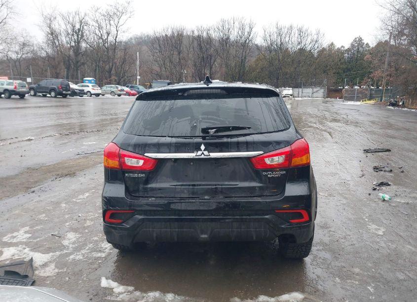 Photo 17 of 2018 Mitsubishi Outlander SPORT 2.0 ES/2.0 LE (VIN JA4AR3AU4JU022505)