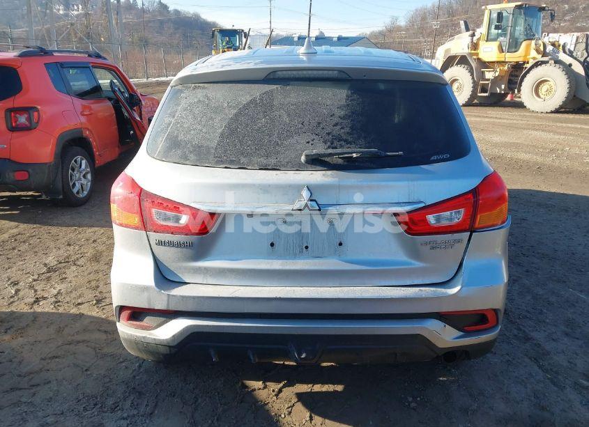 Photo 16 of 2019 Mitsubishi Outlander SPORT 2.0 ES (VIN JA4AR3AU4KU001249)