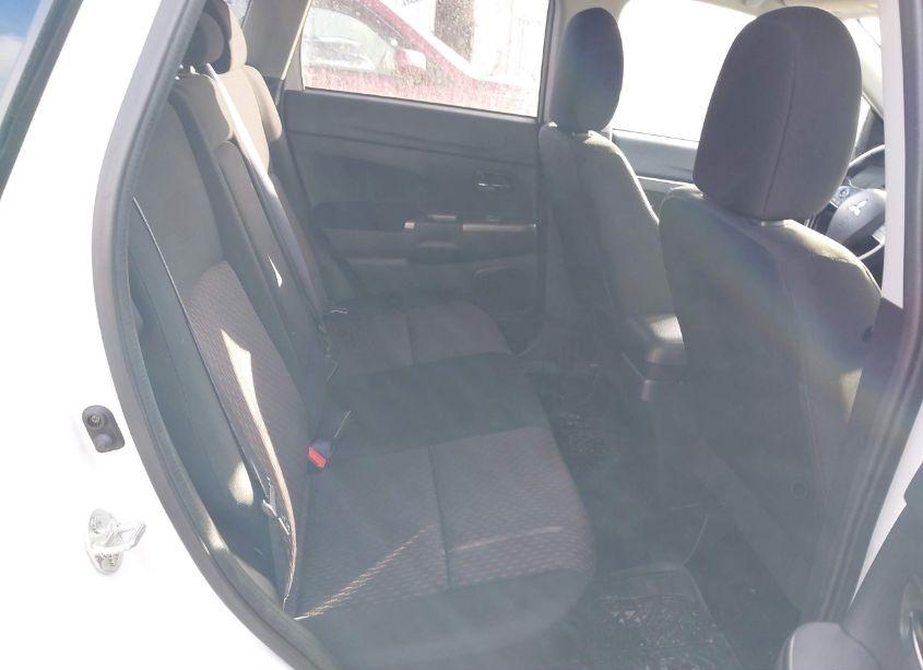 Photo 8 of 2019 Mitsubishi Outlander SPORT 2.0 SE (VIN JA4AR3AU4KU006807)