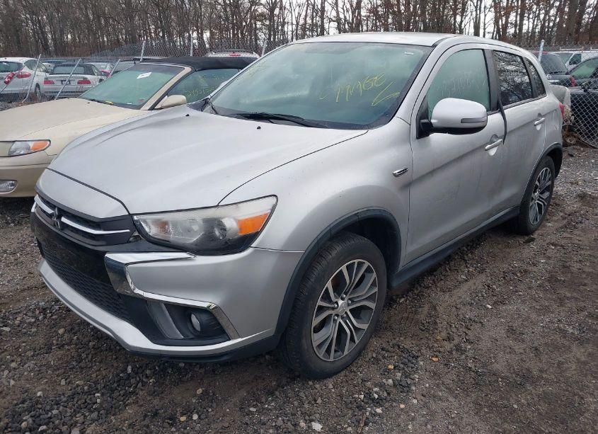 Photo 2 of 2019 Mitsubishi Outlander SPORT 2.0 SE (VIN JA4AR3AU4KU014227)
