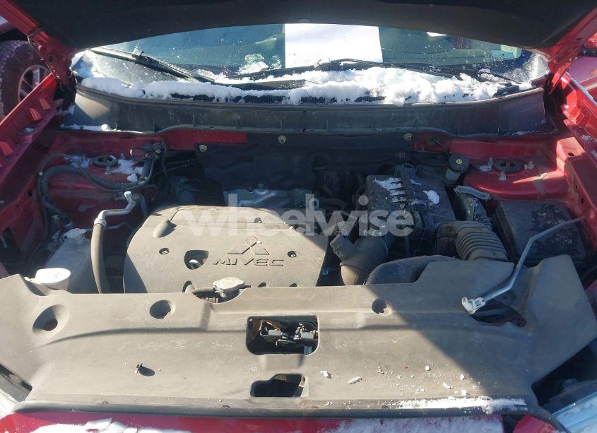 Photo 10 of 2017 Mitsubishi Outlander SPORT 2.0 ES/2.0 LE (VIN JA4AR3AU5HZ003121)