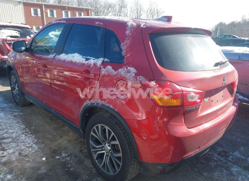 Photo 3 of 2017 Mitsubishi Outlander SPORT 2.0 ES/2.0 LE (VIN JA4AR3AU5HZ003121)