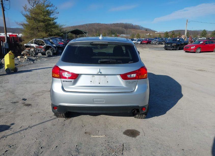 Photo 17 of 2017 Mitsubishi Outlander SPORT 2.0 ES/2.0 LE (VIN JA4AR3AU5HZ020193)