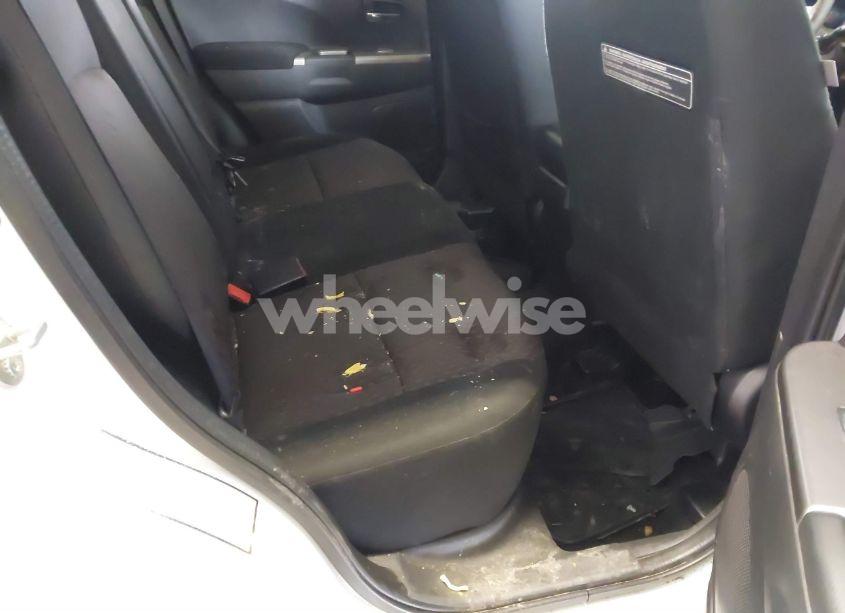 Photo 8 of 2018 Mitsubishi Outlander SPORT 2.0 ES (VIN JA4AR3AU5JZ017915)